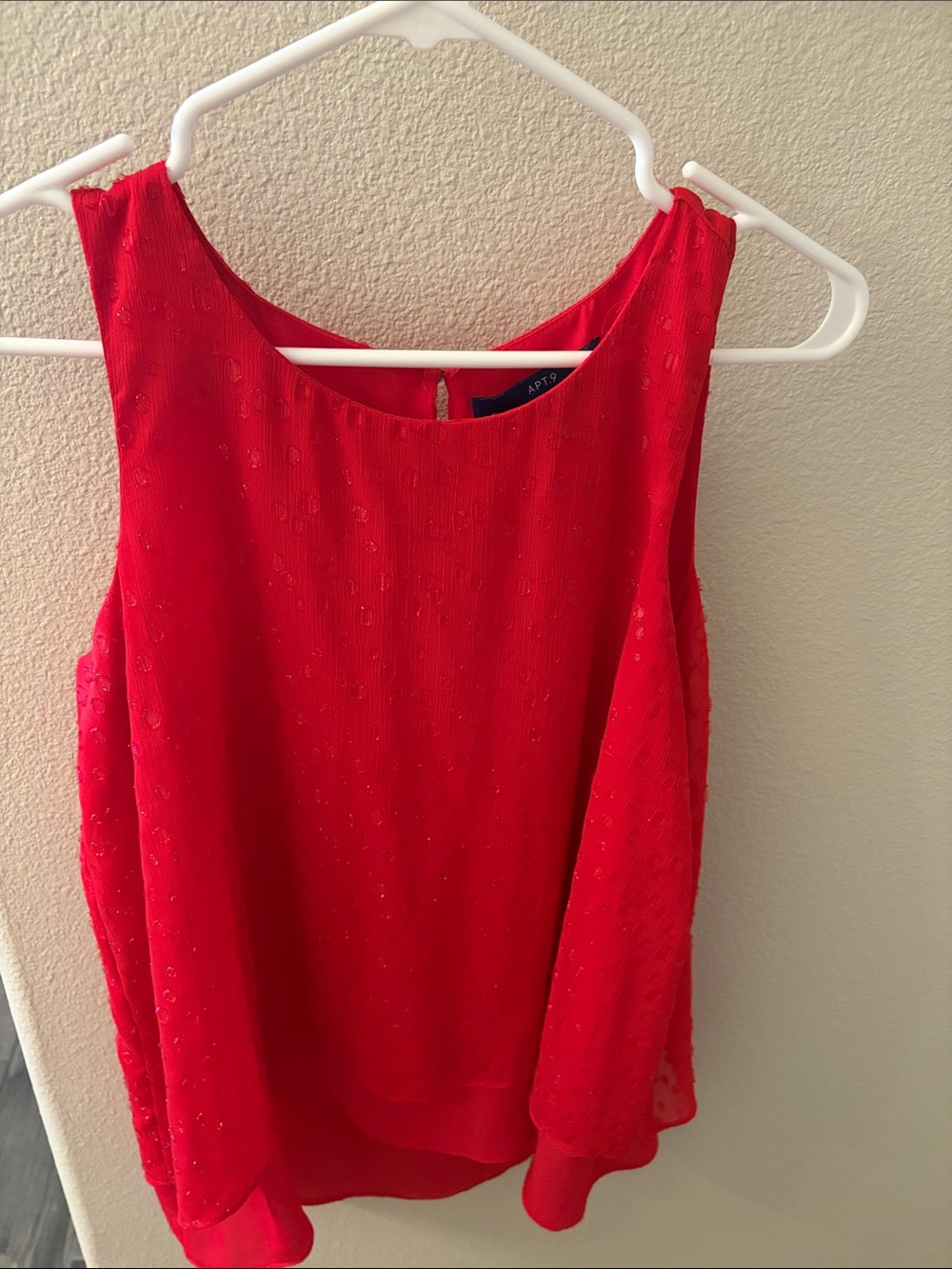 Apt. 9 Bright Red Sleeveless Textured Scoop Neck Camisole